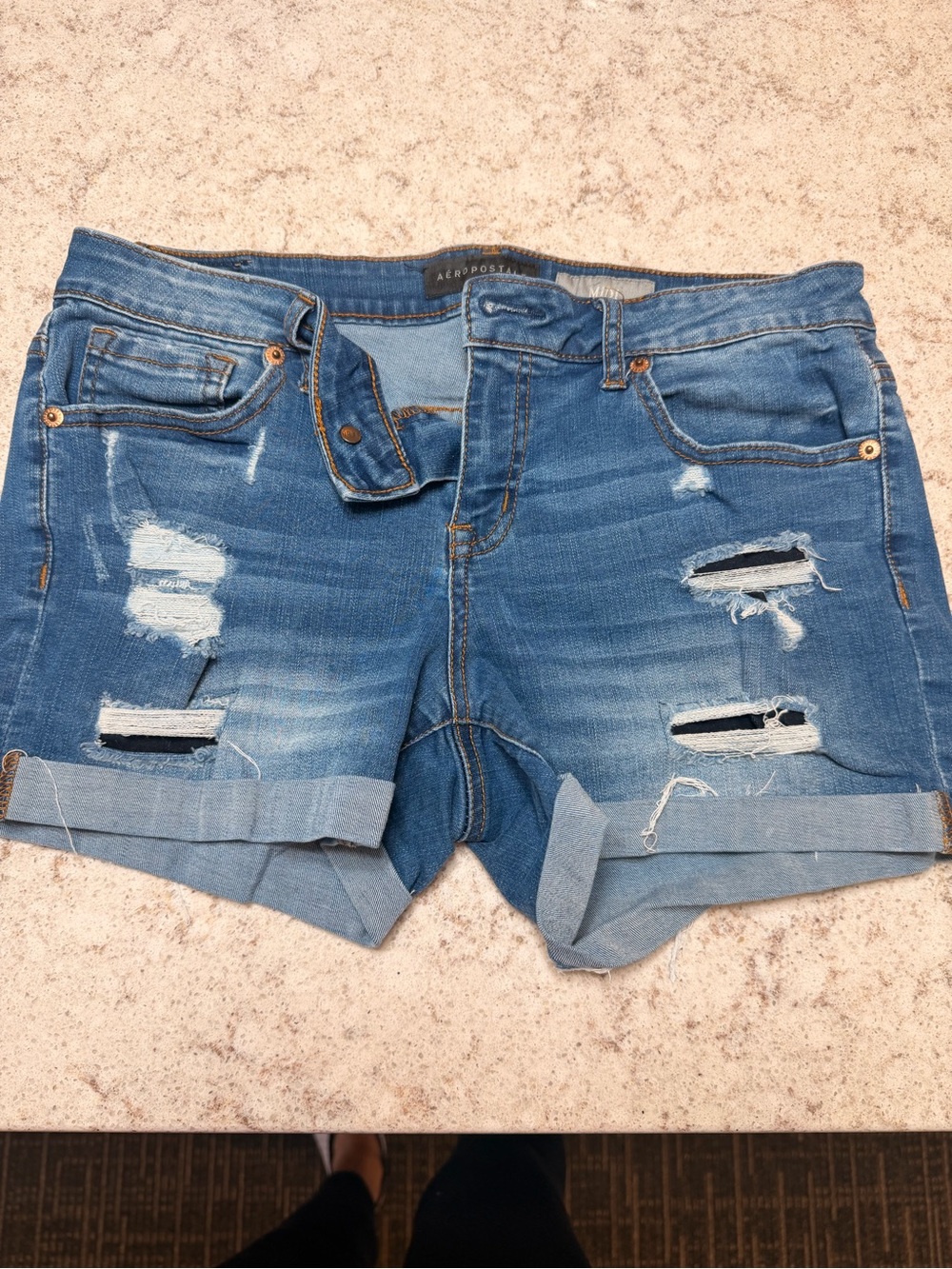 Aeropostale Distressed Rolled Cuff Denim Shorts midi size 8